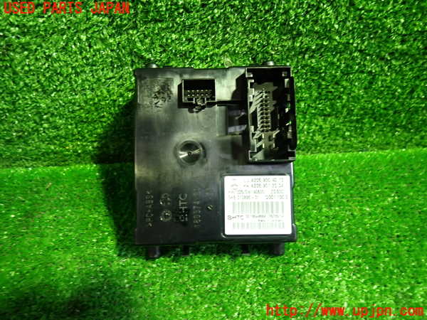 1UPJ-30346149]ベンツ C200 W205(205042C)コンピューター4 (A205 900 40 13) 中古_m0001.jpg