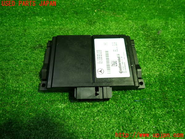 1UPJ-30346151]ベンツ C200 W205(205042C)コンピューター6 (A000 900 18 06) 中古_m0001.jpg