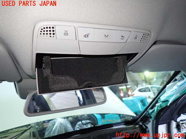 1UPJ-30346411]ベンツ C200 W205(205042C)ルームランプ1 (1列目) 中古_m0002.jpg