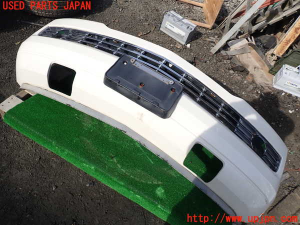 1UPJ-30351010]リンカーン・ナビゲーター(不明)フロントバンパー 中古_m0001.jpg