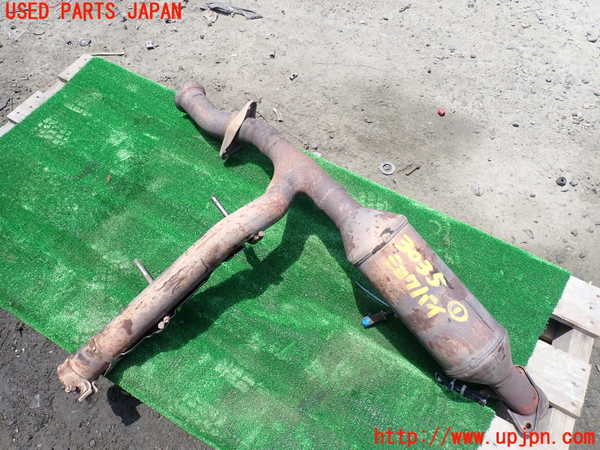 1UPJ-30352661]リンカーン・ナビゲーター(不明)触媒1 (右側) 中古_m0001.jpg