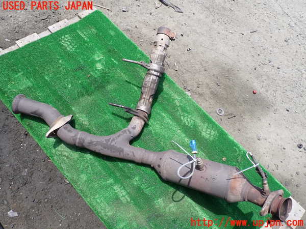 1UPJ-30352661]リンカーン・ナビゲーター(不明)触媒1 (右側) 中古_m0002.jpg