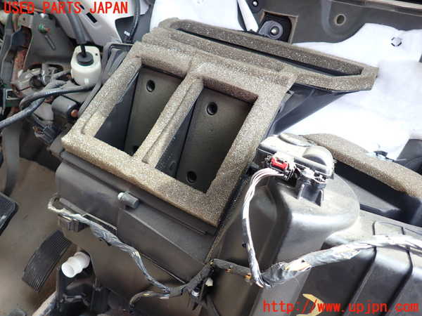 1UPJ-30356081]リンカーン・ナビゲーター(不明)エバポレーター1 (フロント) 中古_m0002.jpg