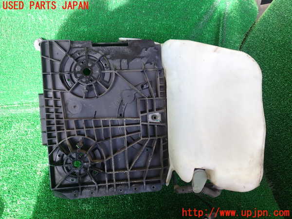 1UPJ-30356791]リンカーン・ナビゲーター(不明)ウォッシャータンク1 中古_m0003.jpg
