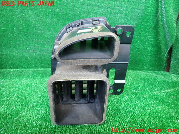1UPJ-30357527]リンカーン・ナビゲーター(不明)エアコン吹き出し口2 (右) 中古_m0002.jpg