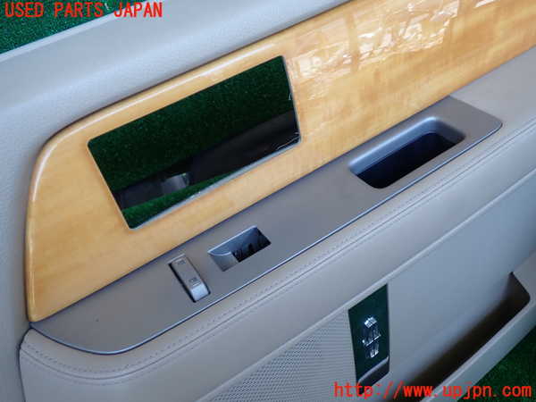 1UPJ-30351234]リンカーン・ナビゲーター(不明)右前ドア内張り 中古_m0002.jpg