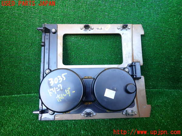 1UPJ-30357810]リンカーン・ナビゲーター(不明)ドリンクホルダー 中古_m0005.jpg