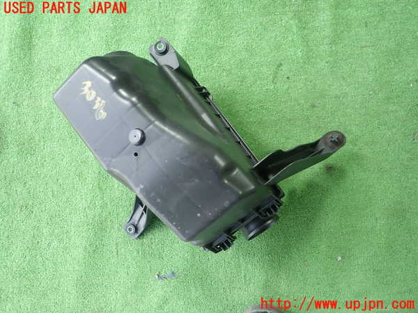 1UPJ-30362560]MIRAI(ミライ)(JPD10)エアクリーナーボックス 中古_m0002.jpg