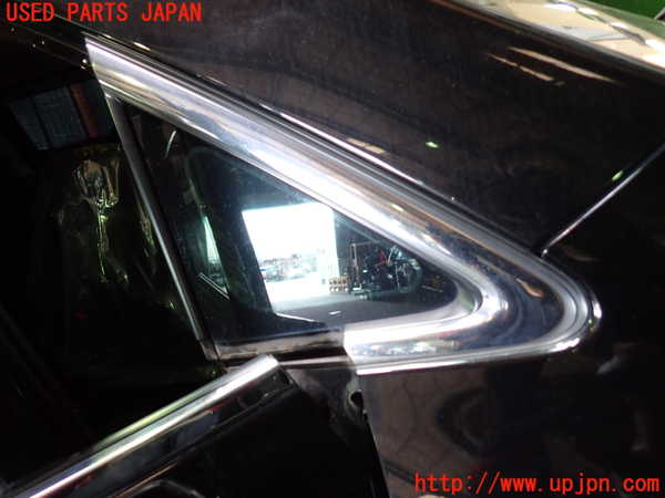 5UPJ-30371200]エルグランド(TE52)右フロント三角窓ガラス M508 中古_m0001.jpg