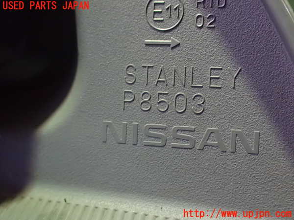 1UPJ-30371530]エルグランド(TE52)右テールランプ 中古_m0003.jpg