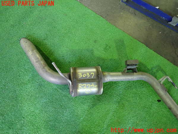 1UPJ-30372671]エルグランド(TE52)リアマフラー1 中古_m0003.jpg