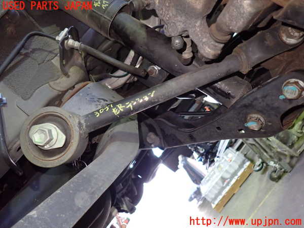 5UPJ-30375330]エルグランド(TE52)左リアテンションロッド 中古_m0001.jpg