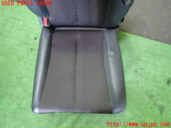 5UPJ-30377265]エルグランド(TE52)左3列目シート 中古_m0003.jpg