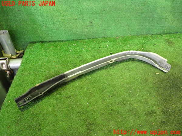 2UPJ-30381142]クラウン エステート(JZS171W)左ヘッドライトリム 中古_m0002.jpg