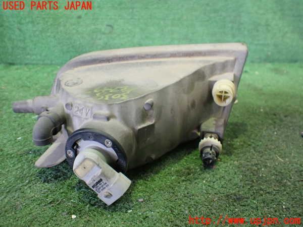 2UPJ-30381182]クラウン エステート(JZS171W)左フォグ 中古_m0003.jpg