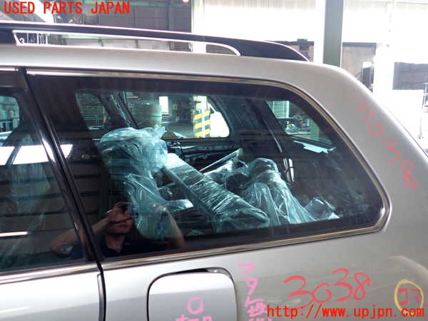 2UPJ-30381382]クラウン エステート(JZS171W)左クォーターガラス M3Y8 中古_m0002.jpg