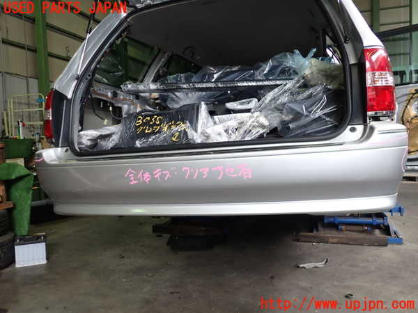 2UPJ-30381610]クラウン エステート(JZS171W)リアバンパー 中古_m0001.jpg