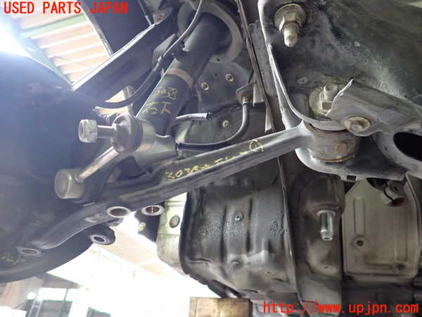 2UPJ-30385176]クラウン エステート(JZS171W)右フロントロアアーム1 中古_m0001.jpg