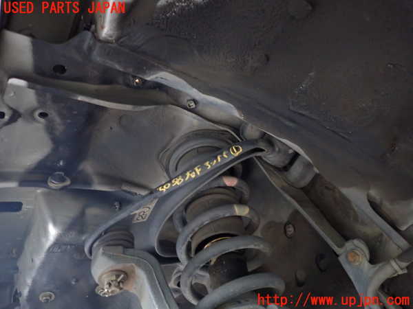 2UPJ-30385126]クラウン エステート(JZS171W)右フロントアッパーアーム1 中古_m0001.jpg