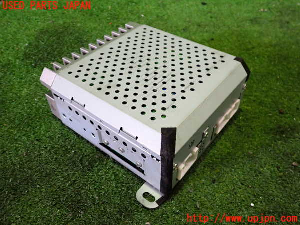 2UPJ-30386525]クラウン エステート(JZS171W)アンプ 中古_m0002.jpg