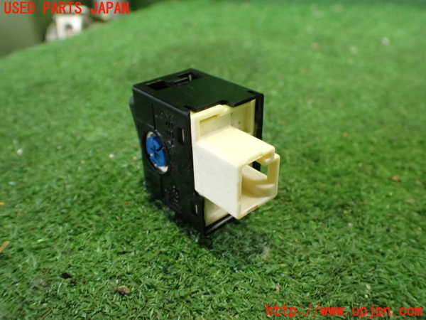 2UPJ-30386307]クラウン エステート(JZS171W)スイッチ2 (PWR ECT SNOW) 中古_m0002.jpg