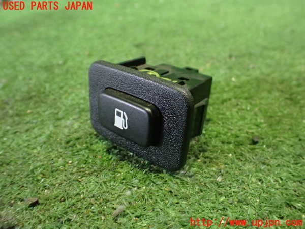 2UPJ-30386310]クラウン エステート(JZS171W)スイッチ5 (フューエル) 中古_m0001.jpg