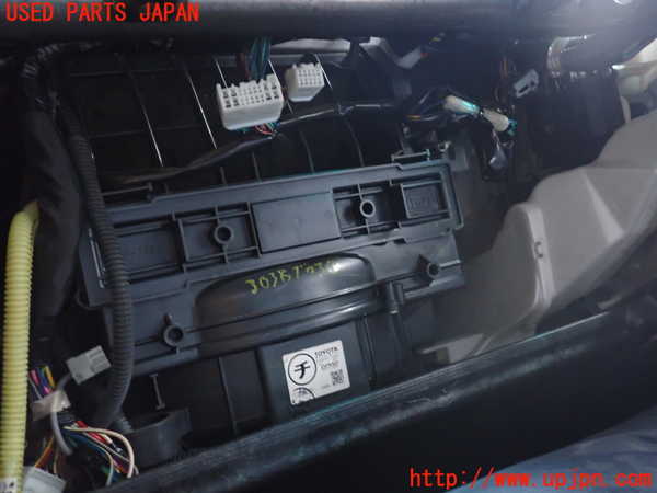 2UPJ-30386095]クラウン エステート(JZS171W)ブロアファン(ブロアーファン) 中古_m0001.jpg
