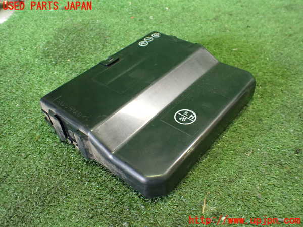 2UPJ-30386125]クラウン エステート(JZS171W)ABSコンピューター 中古_m0002.jpg