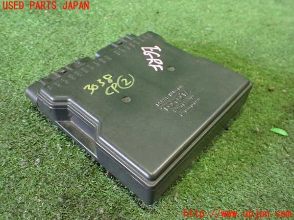 2UPJ-30386147]クラウン エステート(JZS171W)コンピューター2 (89871-22010) 中古_m0001.jpg