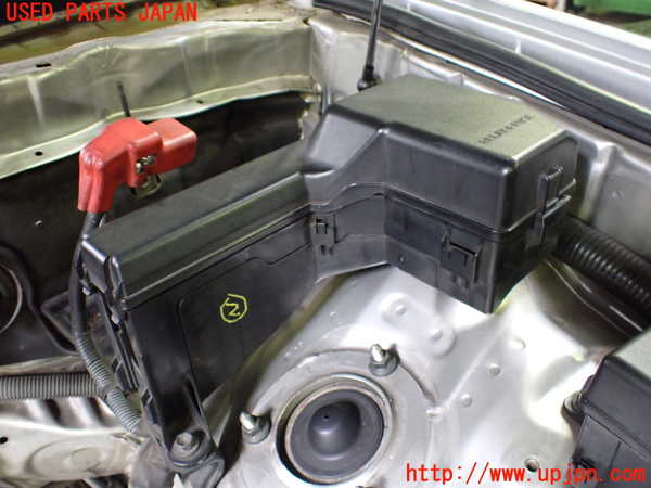 2UPJ-30386742]クラウン エステート(JZS171W)ヒューズボックス2 中古_m0001.jpg