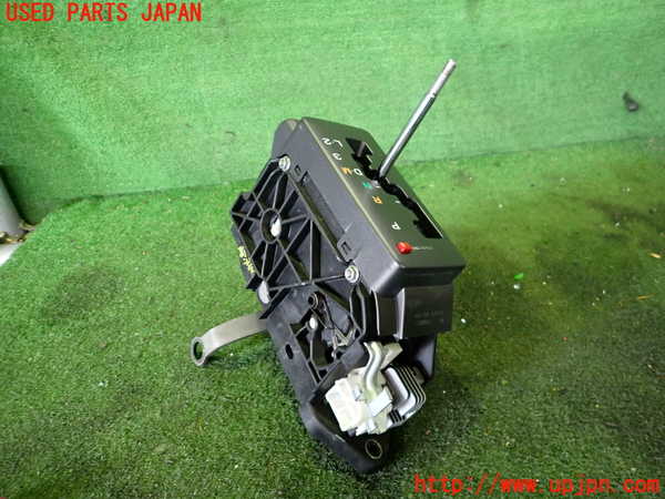 2UPJ-30387555]クラウン エステート(JZS171W)ATシフトレバー 中古_m0001.jpg