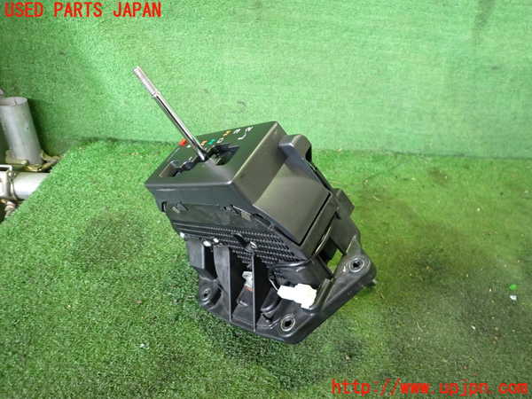 2UPJ-30387555]クラウン エステート(JZS171W)ATシフトレバー 中古_m0002.jpg