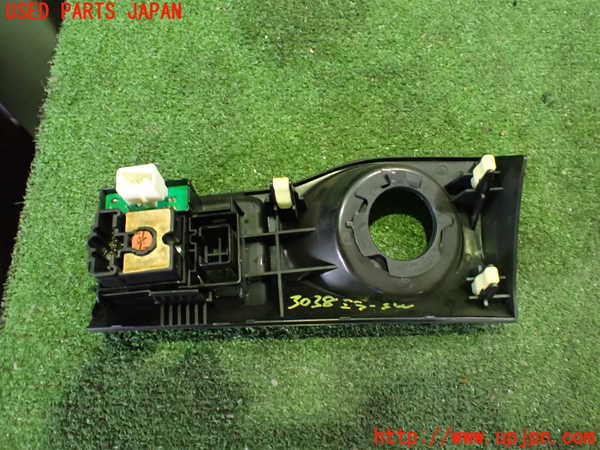 2UPJ-30386280]クラウン エステート(JZS171W)ミラースイッチ 中古_m0002.jpg