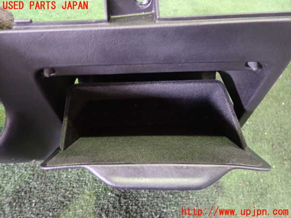 2UPJ-30387841]クラウン エステート(JZS171W)小物入れ1 中古_m0003.jpg