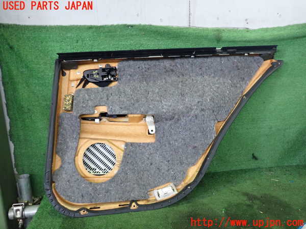 2UPJ-30381324]クラウン エステート(JZS171W)左後ドア内張り 中古_m0003.jpg