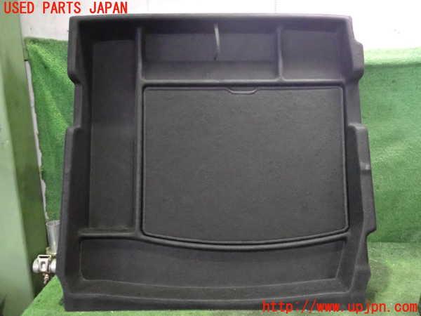 2UPJ-30387771]クラウン エステート(JZS171W)ラゲッジトレイ1 中古_m0001.jpg