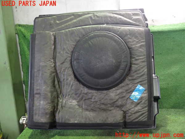 2UPJ-30387771]クラウン エステート(JZS171W)ラゲッジトレイ1 中古_m0002.jpg
