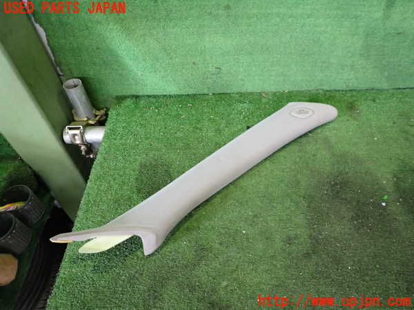 2UPJ-30387655]クラウン エステート(JZS171W)右フロントピラートリム 中古_m0001.jpg