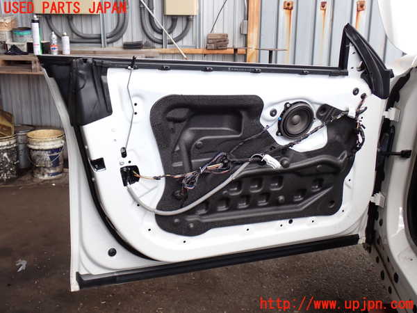 2UPJ-30391260]BMW 640i グランクーペ(6A30)左前ドア 中古 (43R-001026) (F06)_m0003.jpg