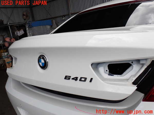 2UPJ-30391500]BMW 640i グランクーペ(6A30)トランク 中古 (F06)_m0004.jpg