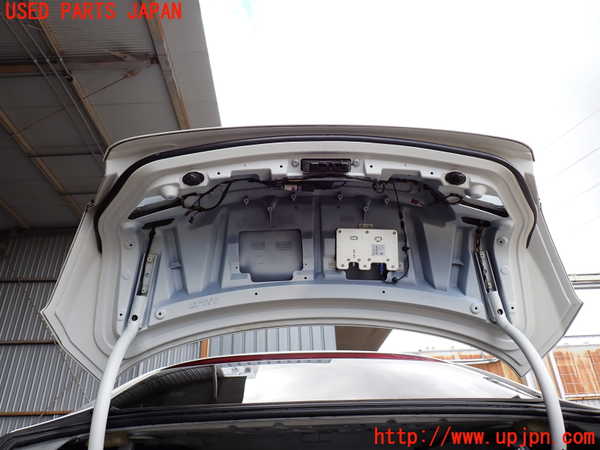 2UPJ-30391500]BMW 640i グランクーペ(6A30)トランク 中古 (F06)_m0005.jpg