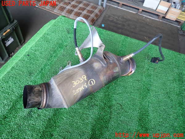 2UPJ-30392661]BMW 640i グランクーペ(6A30)触媒1 中古 (F06)_m0001.jpg
