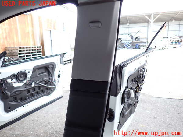 2UPJ-30397665]BMW 640i グランクーペ(6A30)右センターピラートリム 中古 (F06)_m0001.jpg