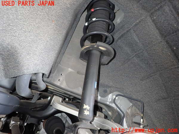 1UPJ-30405035]スカイライン(YV37)右リアストラット 中古_m0001.jpg