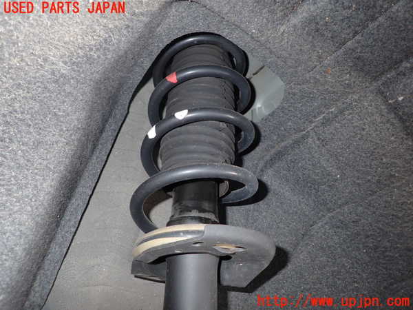 1UPJ-30405035]スカイライン(YV37)右リアストラット 中古_m0002.jpg