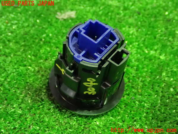 1UPJ-30406311]スカイライン(YV37)スイッチ6（エンジンスタートストップ） 中古_m0002.jpg