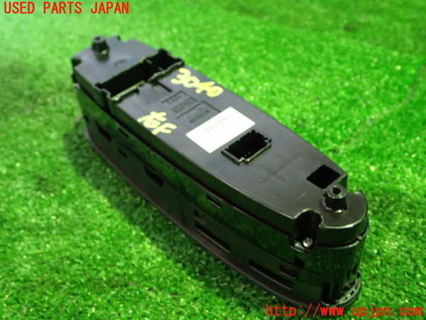 1UPJ-30406240]スカイライン(YV37)右前パワーウィンドウスイッチ 中古_m0002.jpg