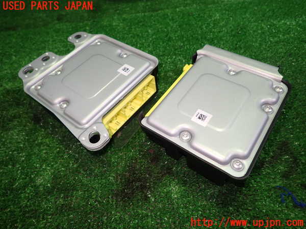 1UPJ-30406145]スカイライン(YV37)エアバッグコンピューター 中古_m0004.jpg