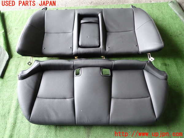 5UPJ-30407385]スカイライン(YV37)リアシート 中古_m0001.jpg