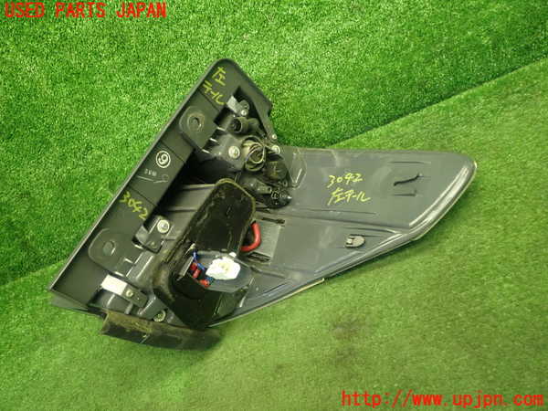1UPJ-30421536]ヴェルファイア(ANH20W)左テールランプ 中古_m0002.jpg